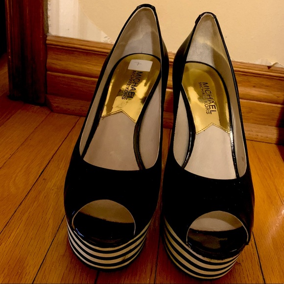MICHAEL KORS HIGH HEELS